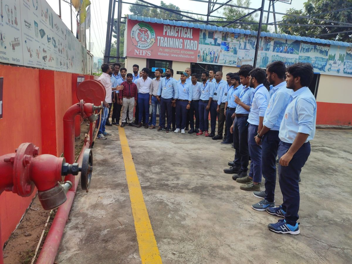 Safety Engineer Course in India: 5 Routes, and the One Trap to Avoid (2026)